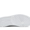 553558-130 Air Jordan 1 Low Triple White Tumbled Leather Sko-2