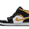 554724-177 Air Jordan 1 Mid Black University Gold Sko-1