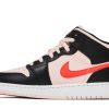 554725-604 Air Jordan 1 Mid GS Black Pink Crimson Sko-1